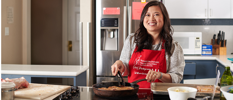 Thuy Tran cooking